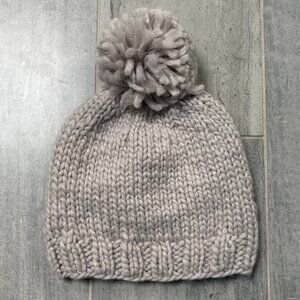 Look Knit Beanie Pom Pom Hat Fleece Lined Gray One Size